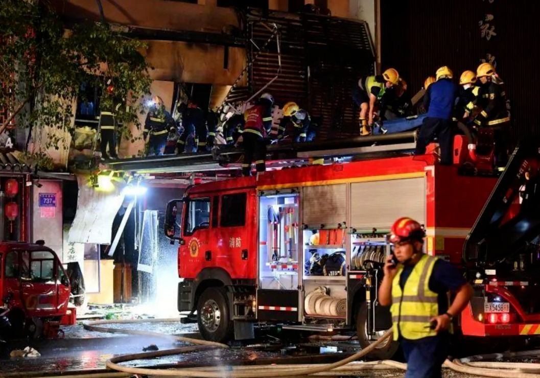 安全警示丨银川烧烤店爆炸，截至目前造成31人死亡、7人受伤